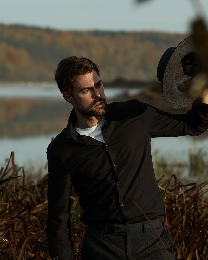 Мужской портет