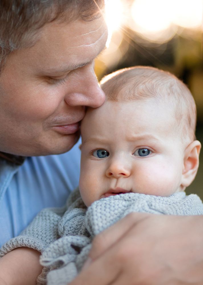 А глаза-то папины