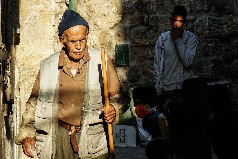 Отцы и дети. Разрыв поколений.