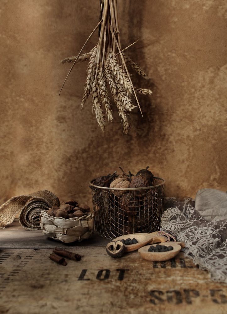 Натюрморт с колосьями