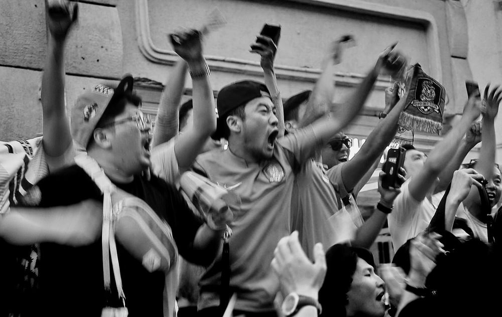 Крик  победы .