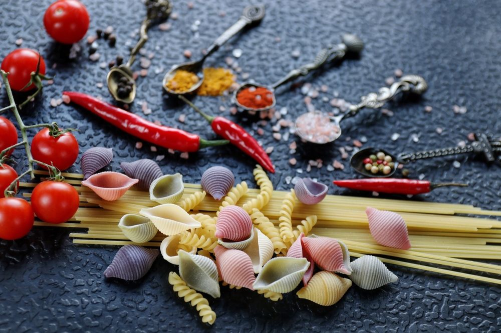 Итальянская паста и специи