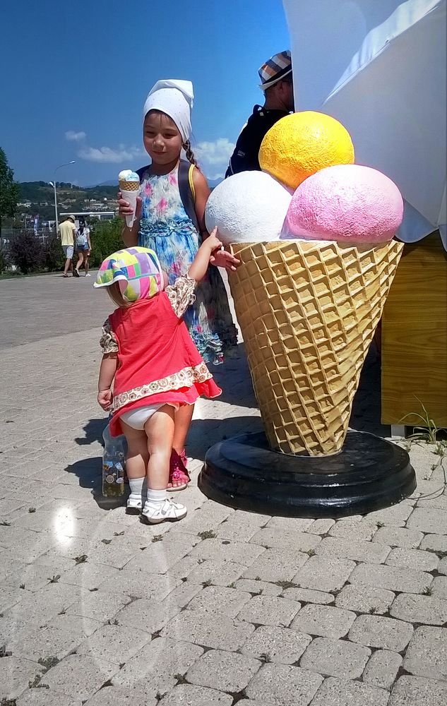 хочу мороженку!