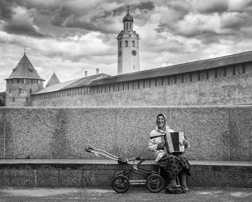 С нами Бог / God is with us