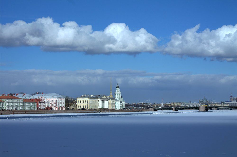 Все оттенки голубого