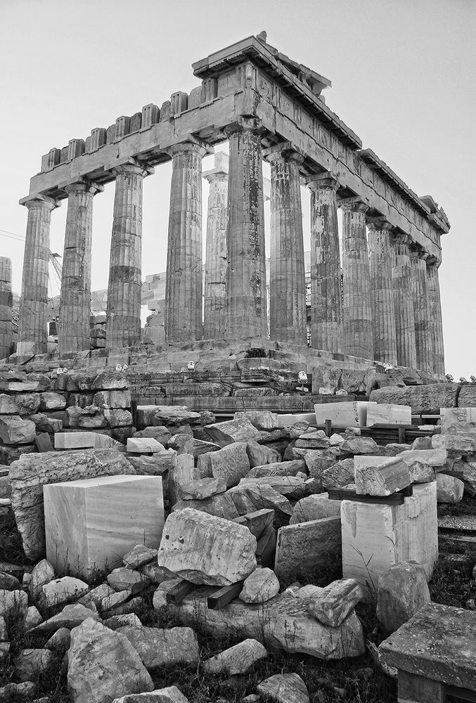 Парфенон. Гармония, рождённая в хаосе.