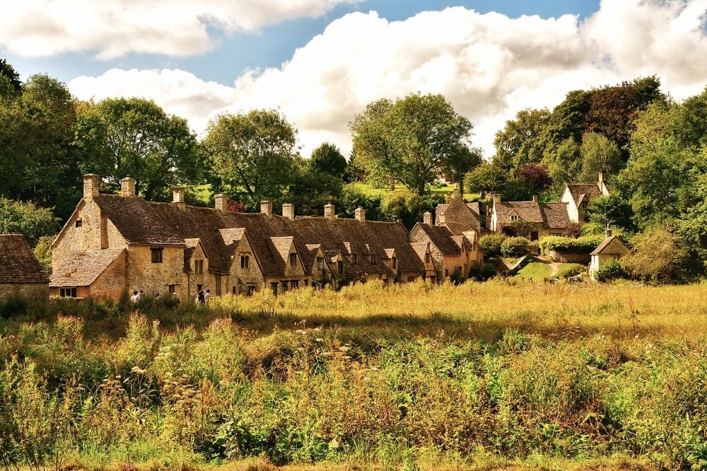 Houses in Cotswold