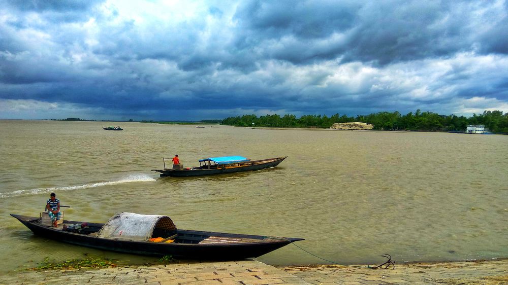 Cold Black Cloud is coming down.