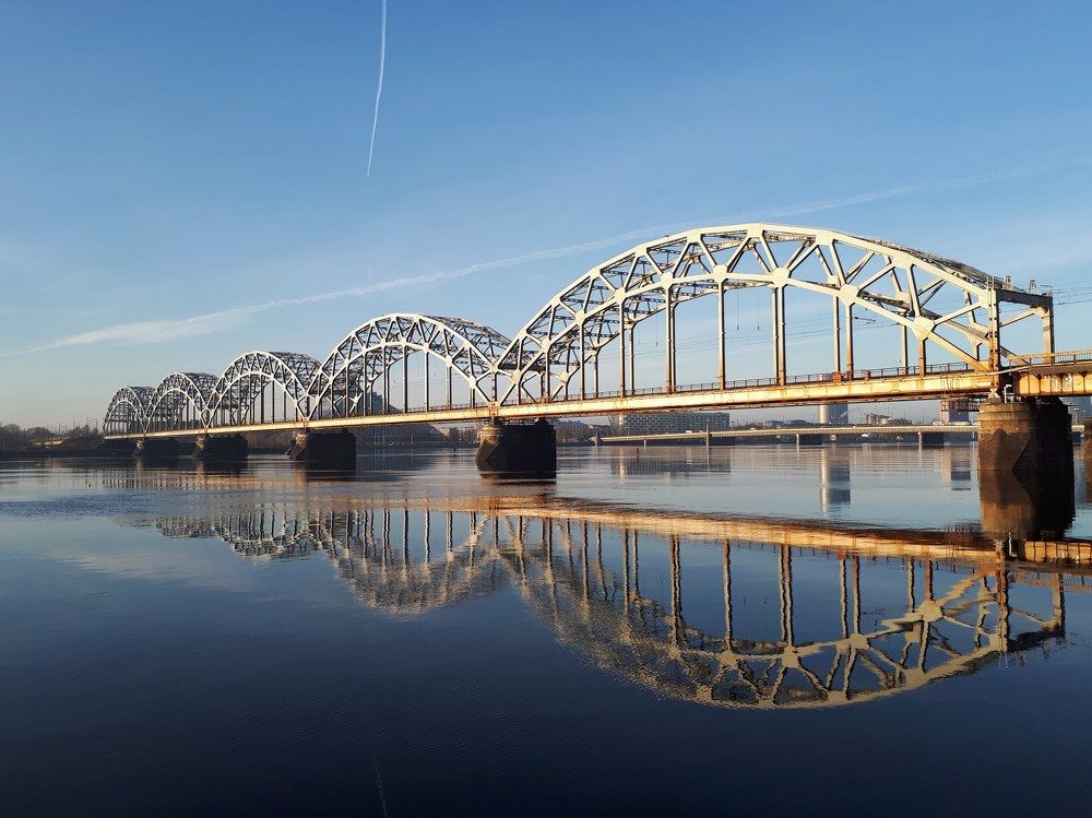 Мост в центр Риги