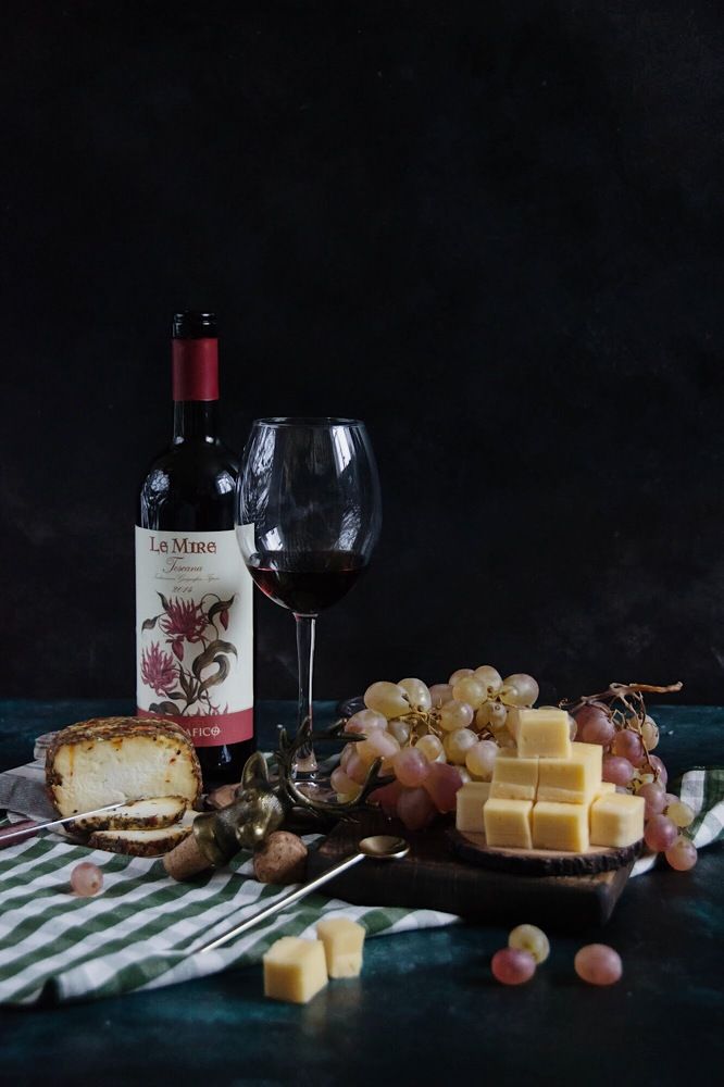 Wino and cheese