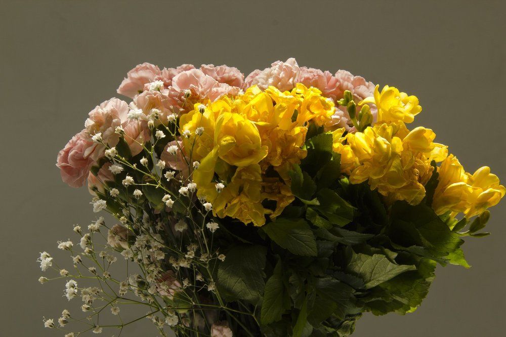crocus and carnation bouquet