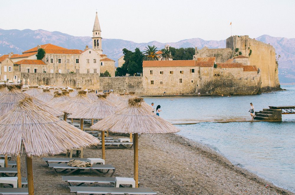 Будва: старый город.