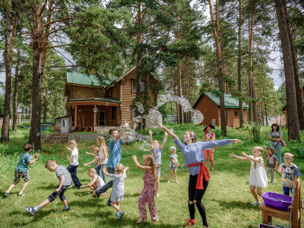 Танец с мыльными пузырями