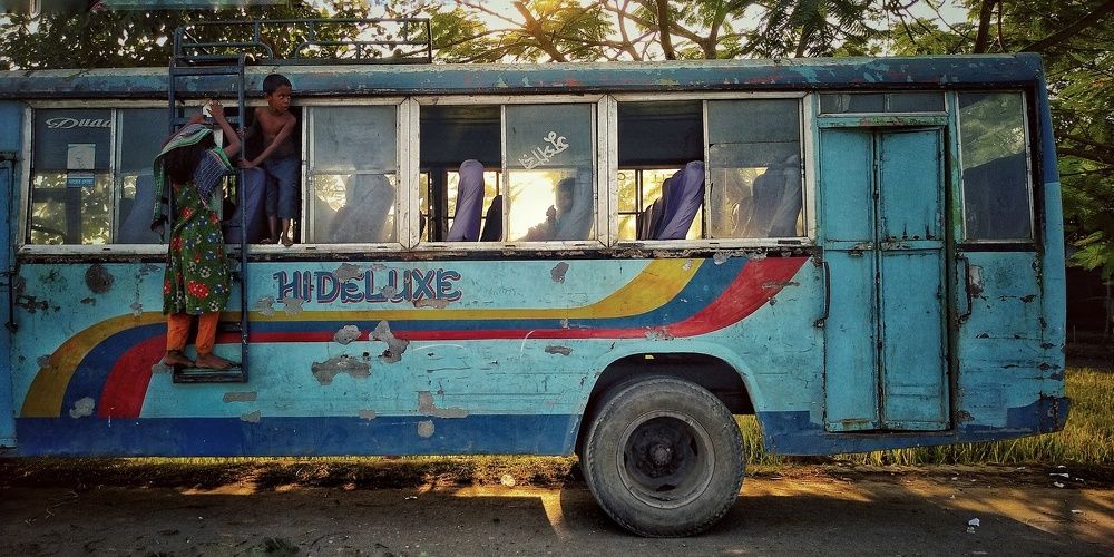 Bus & Life