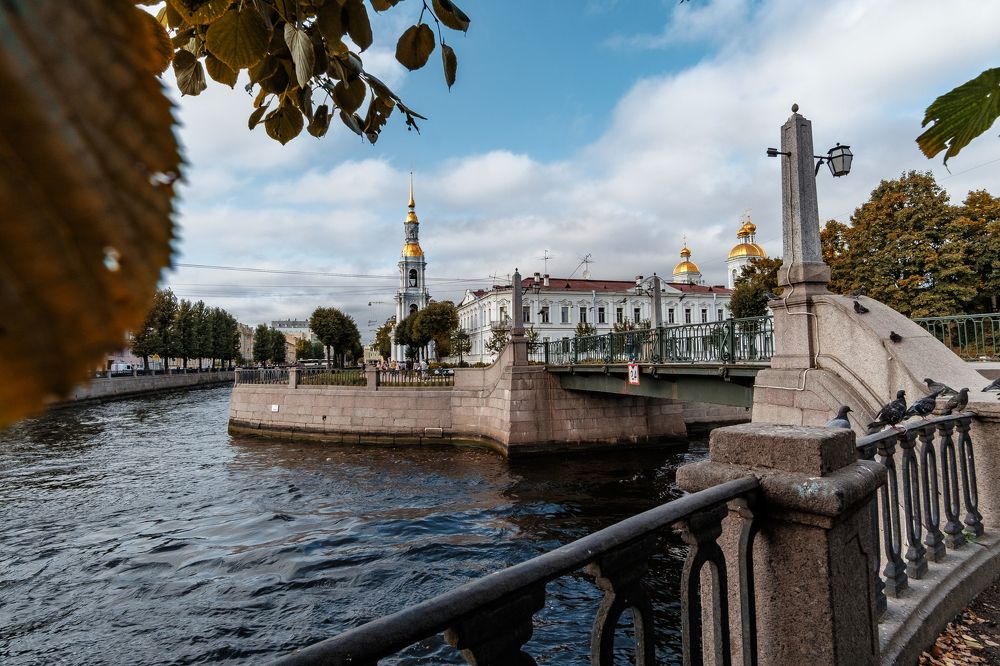 City of thousand bridges