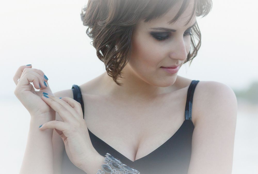 В лучах заходящего солнца