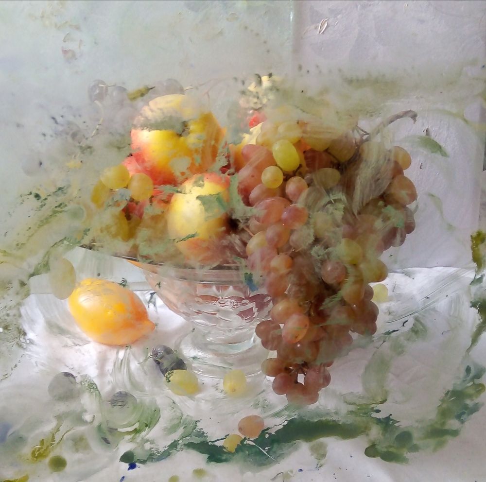 плоды в вазе