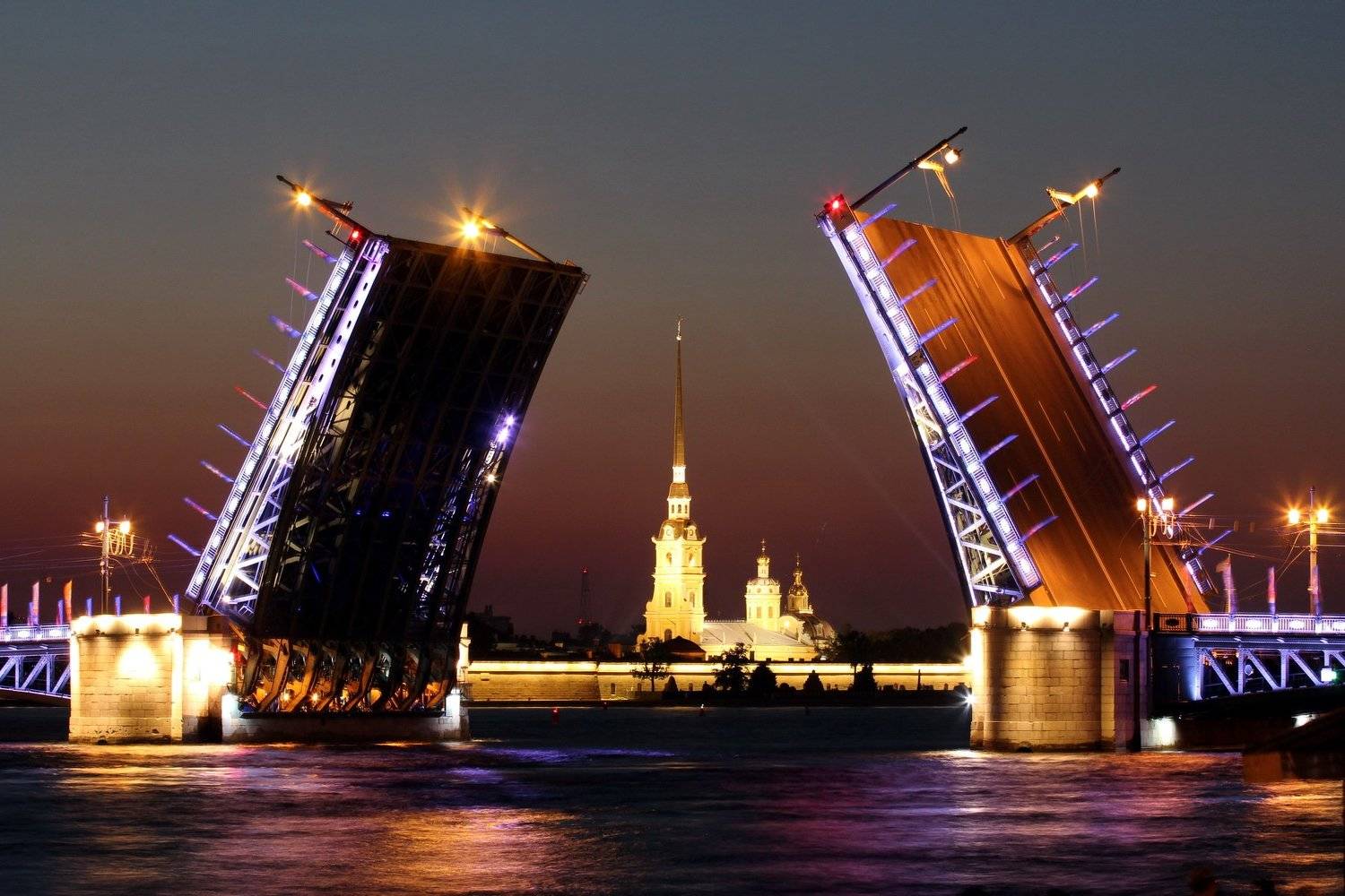 Дворцовый мост