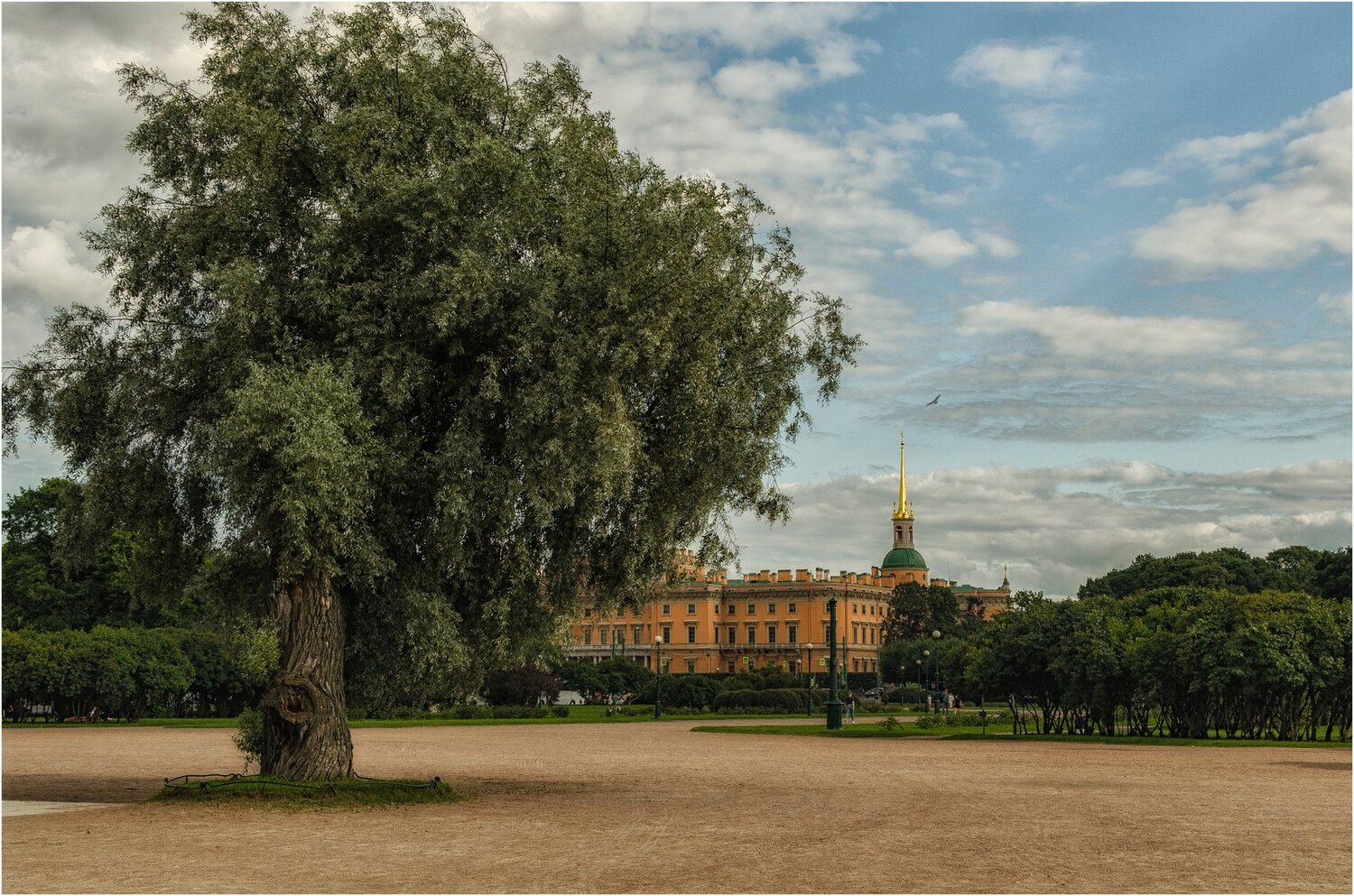 ива и замок