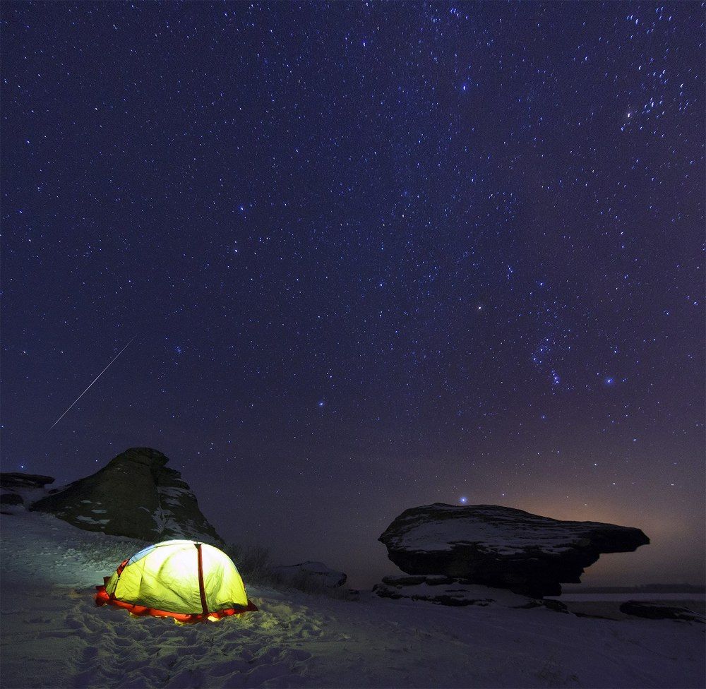 Яркий болид метеорного дождя Геминиды!