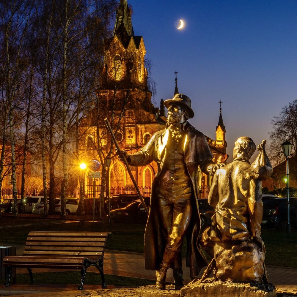 СЧАСТЛИВЦЕВ и НЕСЧАСТЛИВЦЕВ