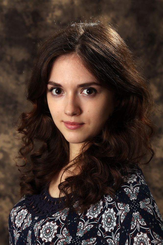 Анна 24