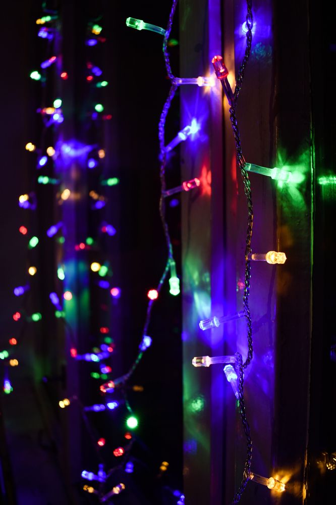 Украшение дома начинается с гирлянд!