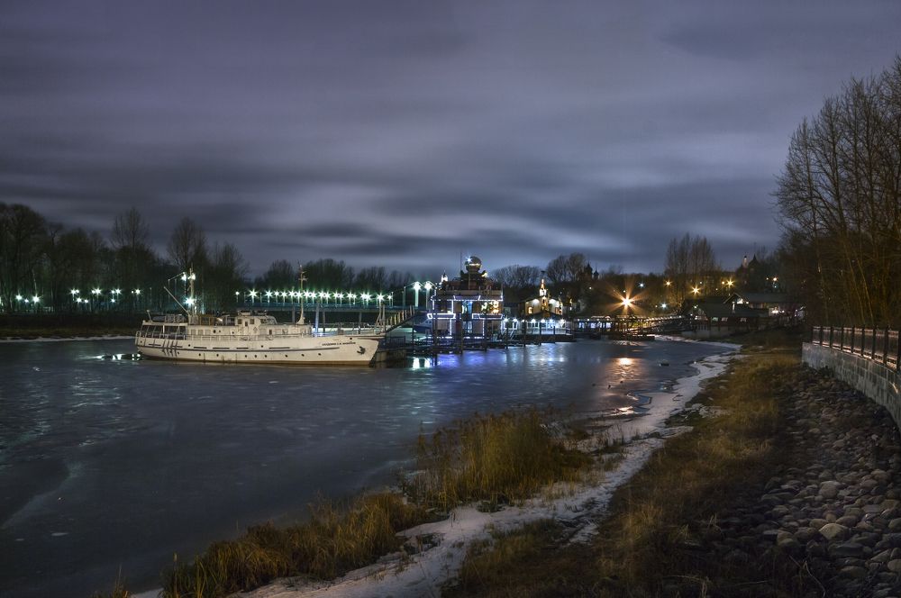 На зимней стоянке