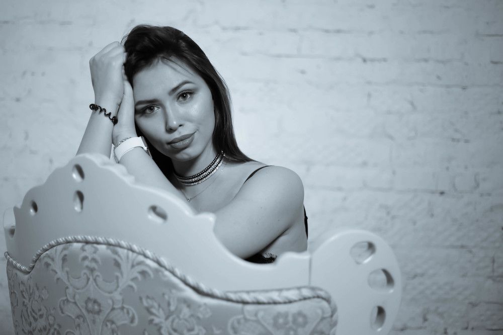 незнакомка