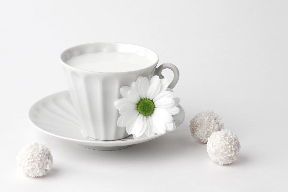 Белое на белом