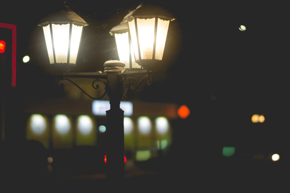 Вечерний фонарь