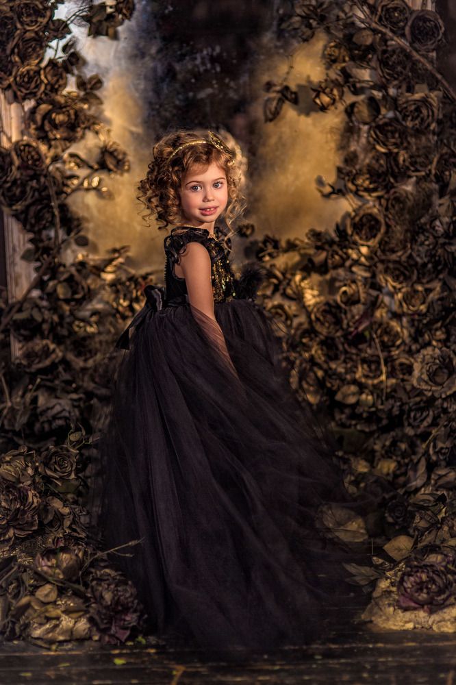 Адель в Зазеркалье