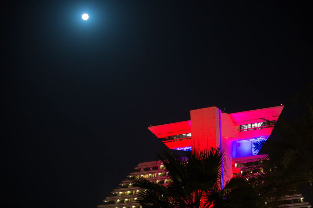 Moon on Sheraton