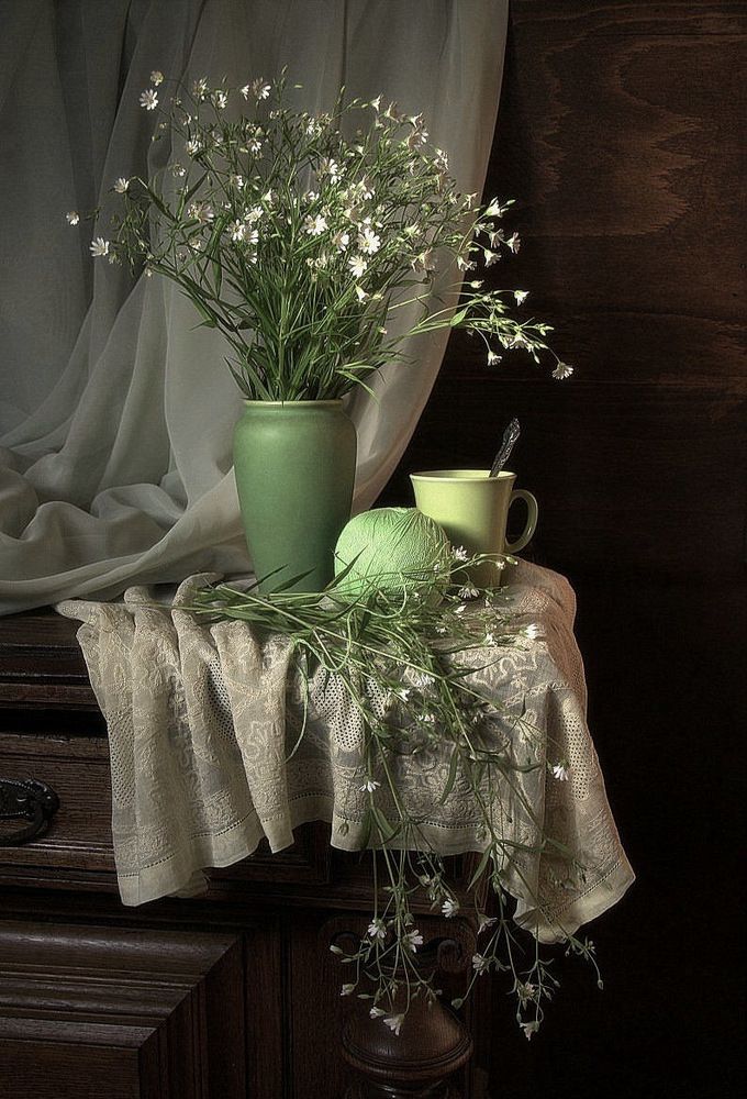 Зелёной нитью