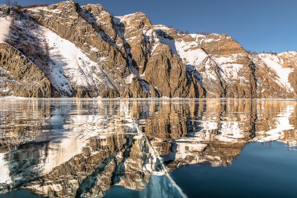 Идеальный лед Байкала