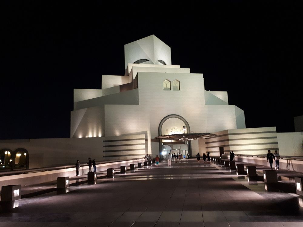 MUSEUM OF ISLAMIC ART CAUGHT IN THE NIGHT LIGHT