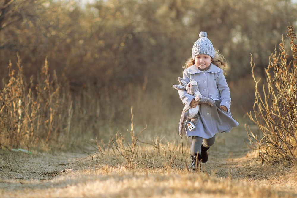 Бегущая девочка