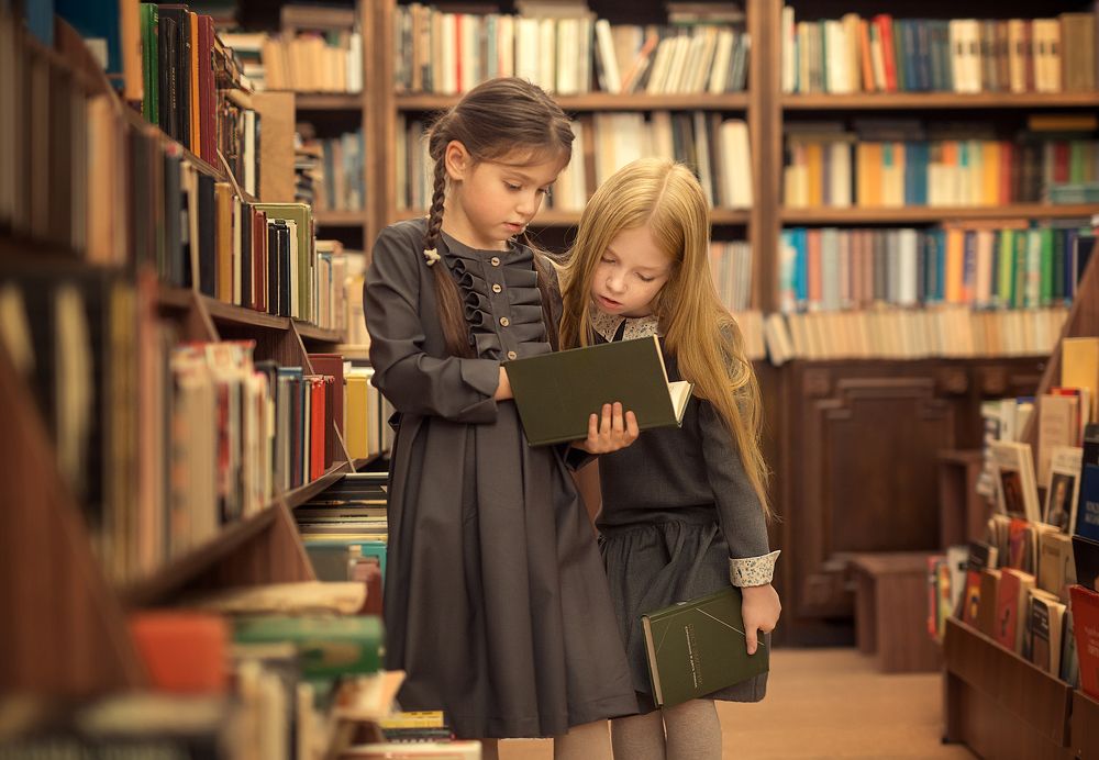 В мире книг
