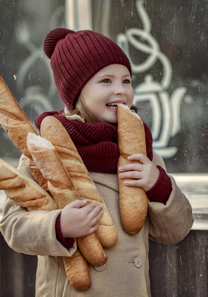 Из булочной.....