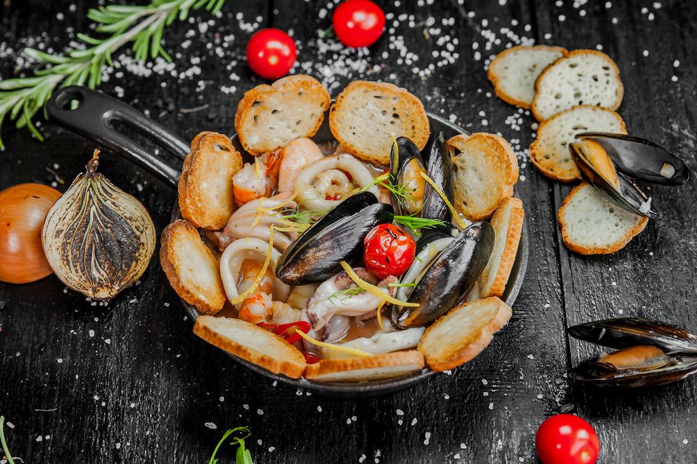 Мидии с осьминогом