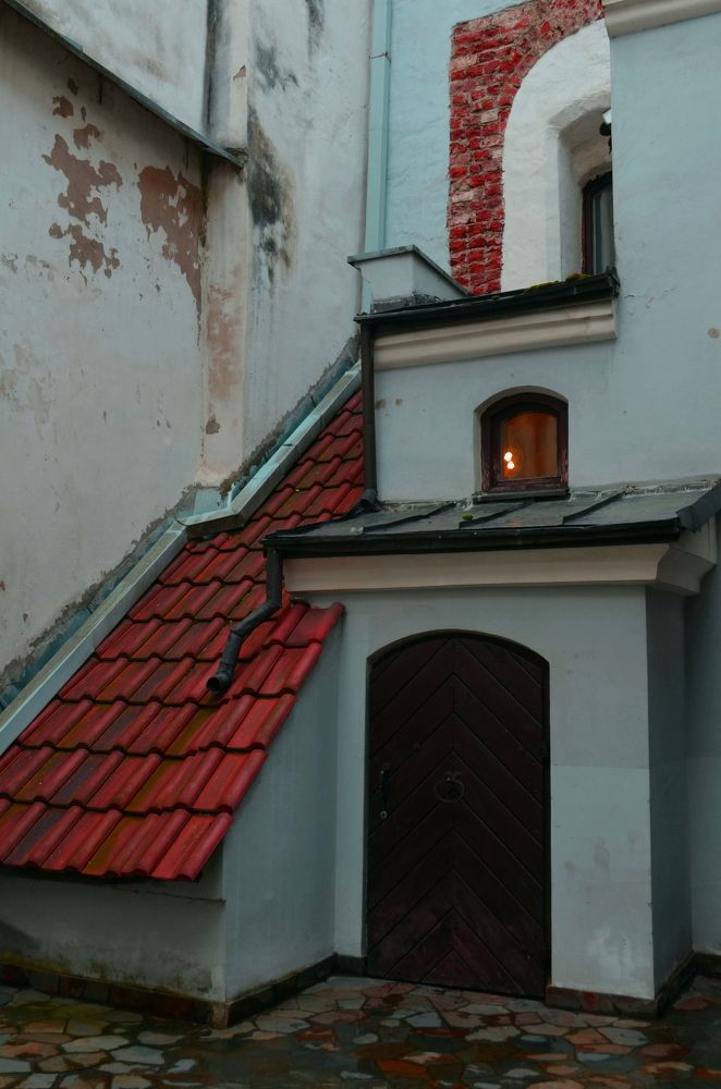 Свет в окне