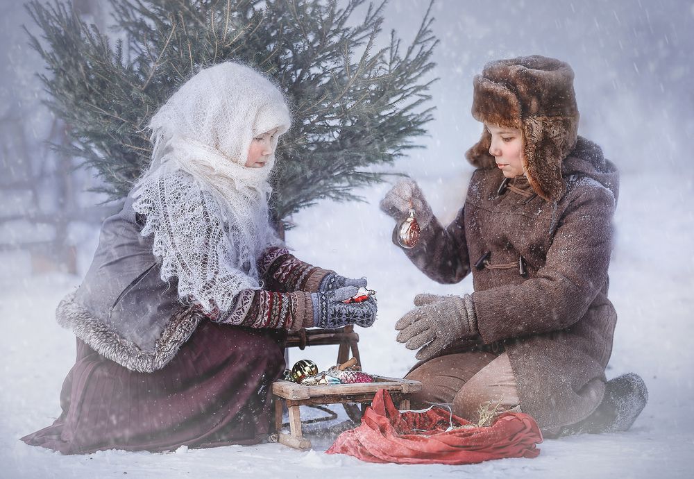 Наряжаем елку