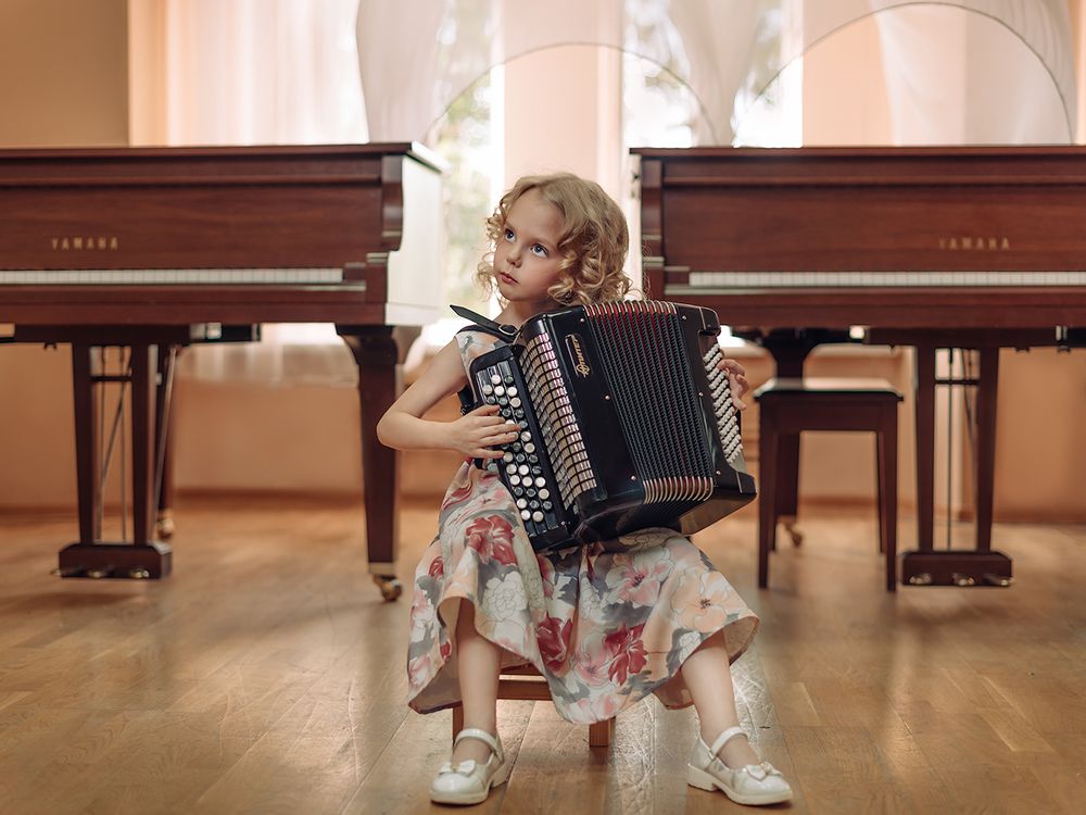 Какой же праздник без баяна.....