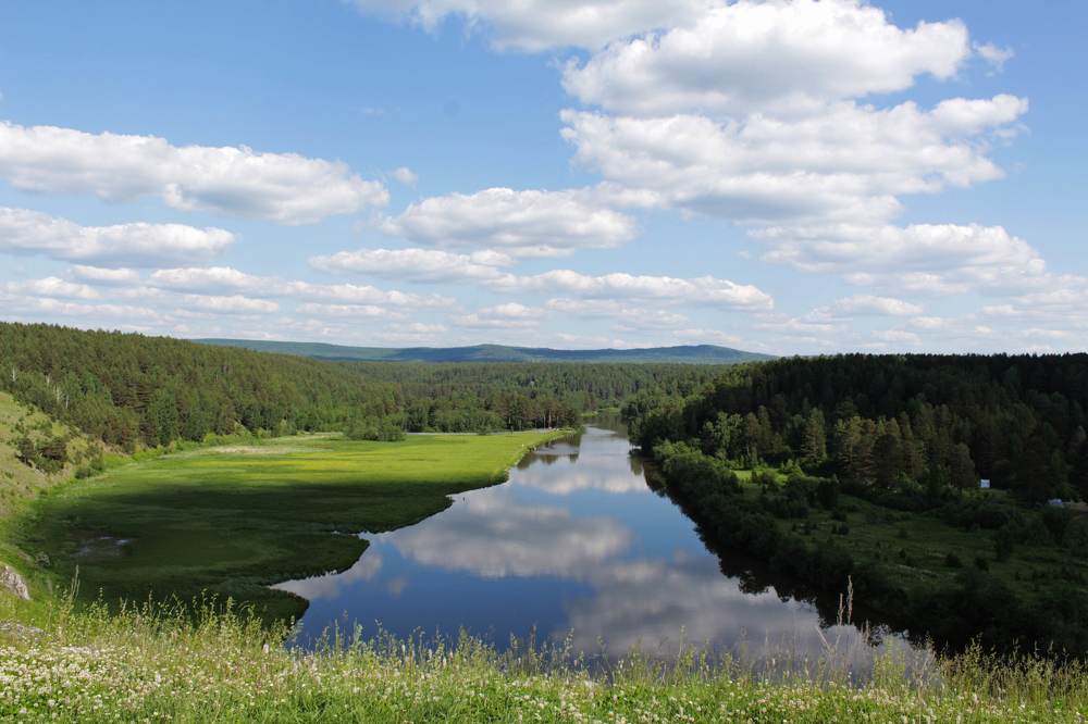 Плавующие Облака