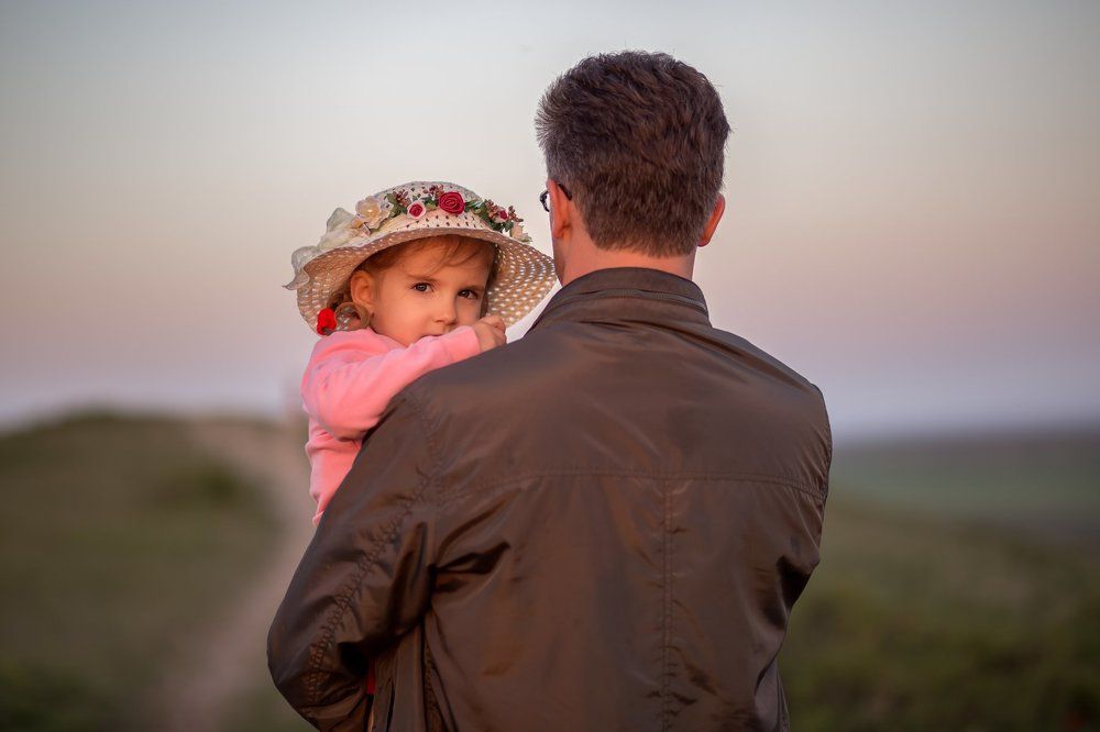 под защитой