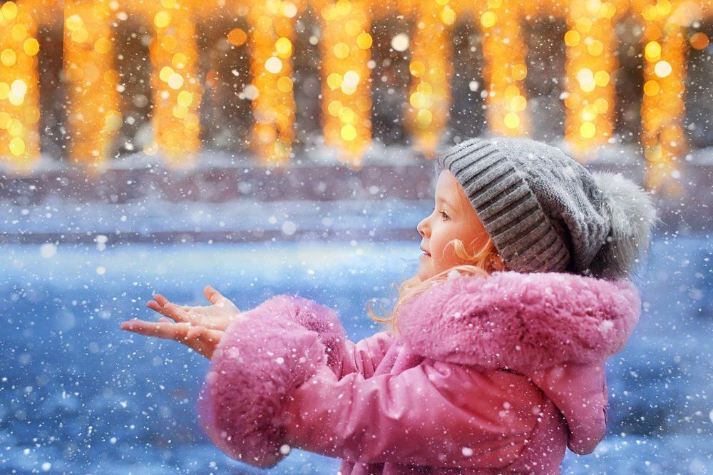 праздник к нам приходит