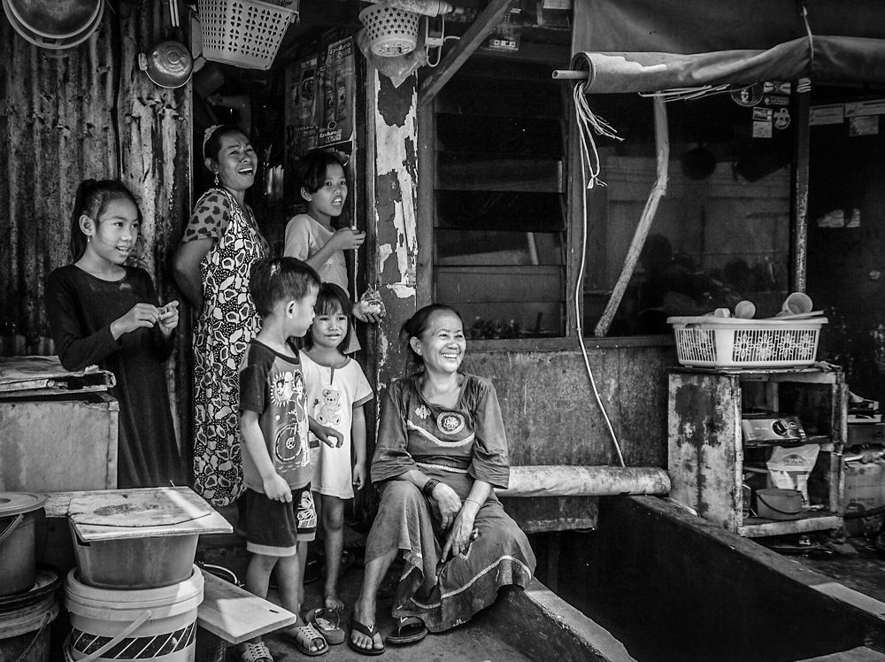 Nothing but Happy (3 Generation)