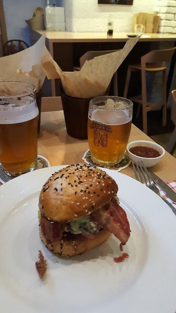 Больше мясца