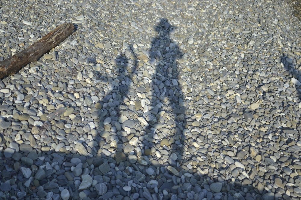 Танцы на пляже