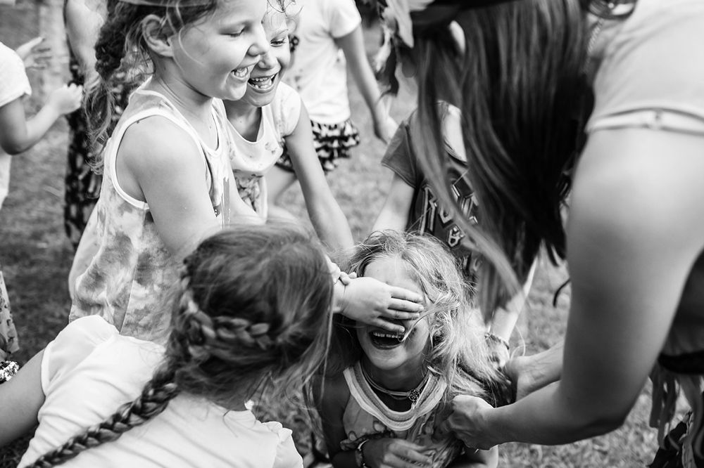 Веселая щекотка